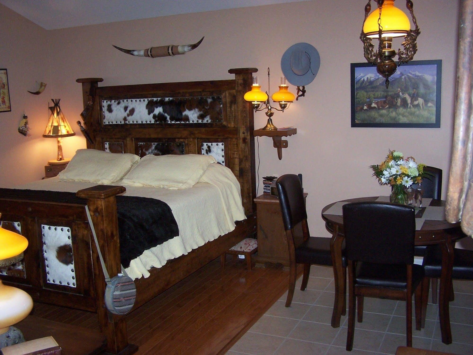 Alling House Bed And Breakfast Orange City Room photo